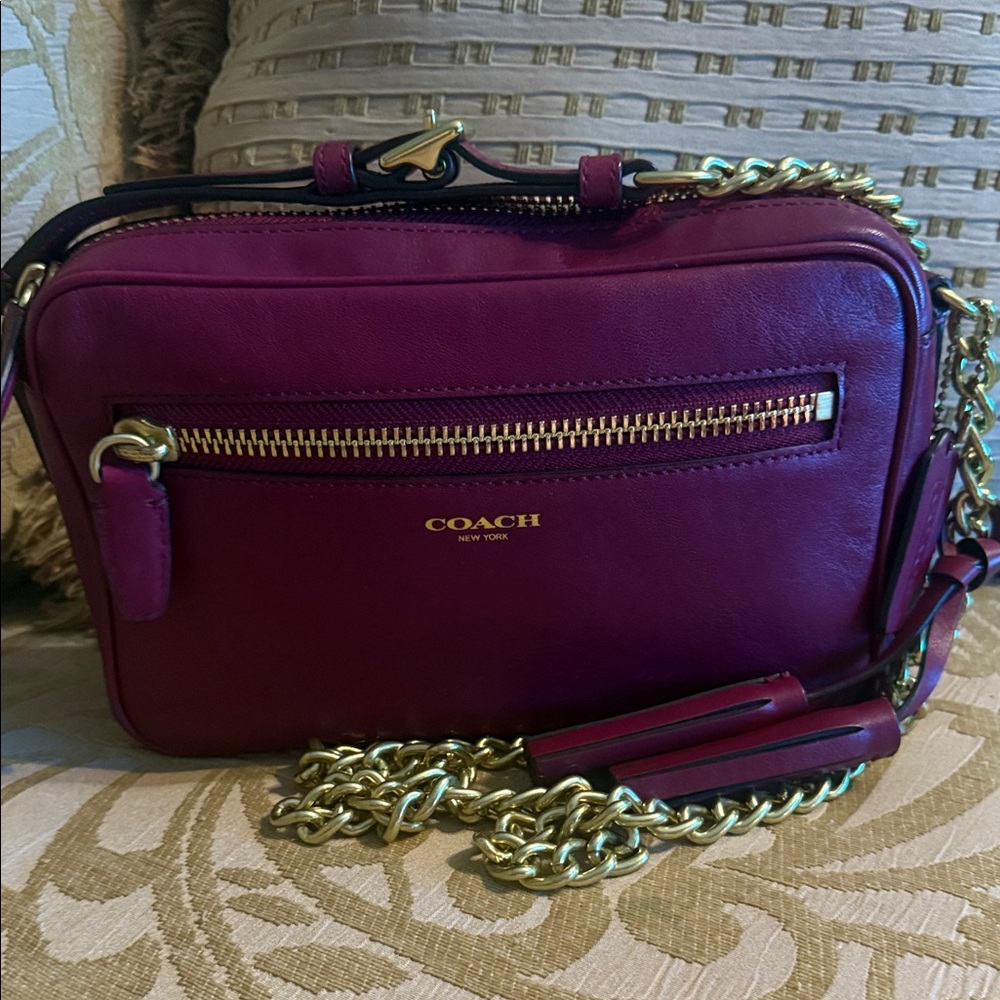 Coach Deep Port Cross Body Flight bag, model 25362 preowned